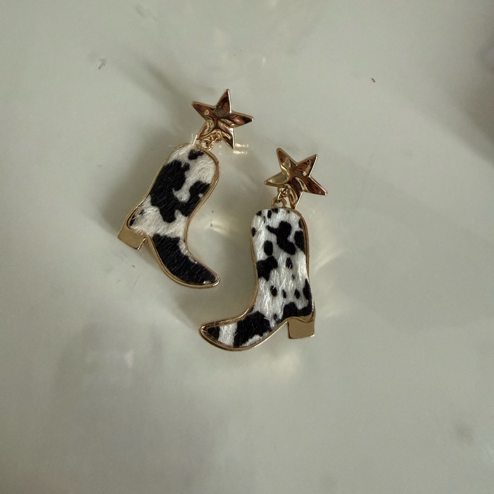 Cowhide Cowboy Boot Star Drop Earrings - Black & White